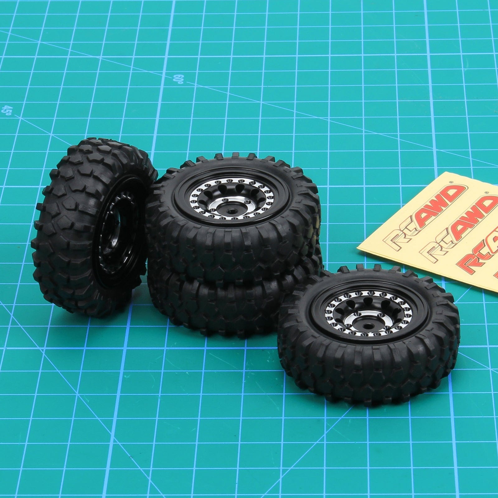 RCAWD 1.3" beadlock wheels with 56*19mm Tires for FMS FCX24 and 1/18 RC Crawlers - RCAWD