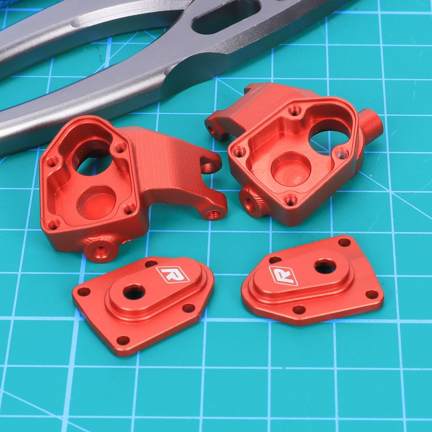 RCAWD Axial UTB18 Red RCAWD Axial UTB18 Capra Aluminum Portal Steering Kunkle Set AXI212010