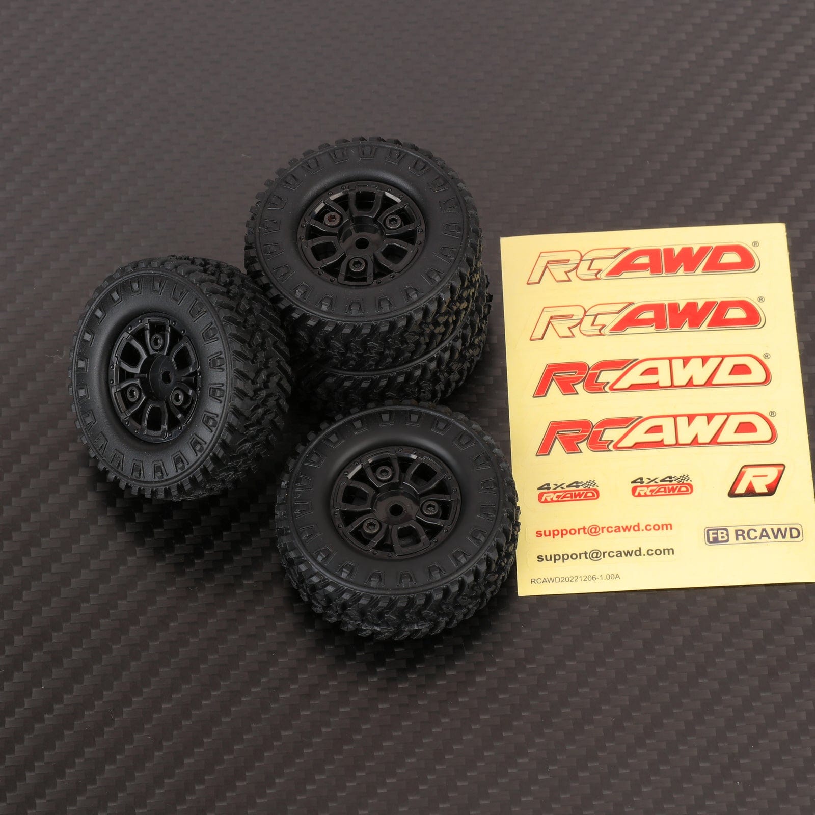 RCAWD FMS FCX24 12 Spoke Plastic Wheel Rims Rubber Tires RCAWD 48g/pc 1.0" Metal Beadlock Wheel Rims Rubber Tires with Counter Weight Ring For FMS 1/24 FCX24M