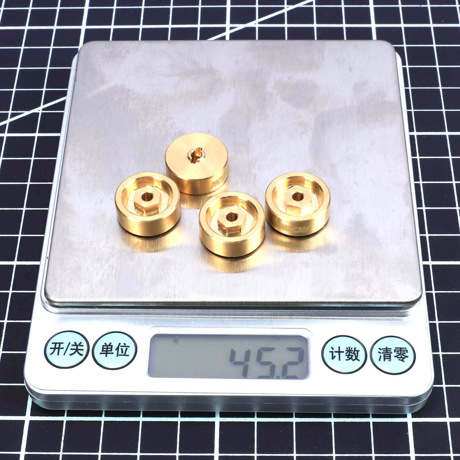 RCAWD HobbyPlus CR18 Golden RCAWD HobbyPlus CR18 Upgrades 7mm Brass Wheel Hex Hub for 1/18 Rock Van & Trail Hunter