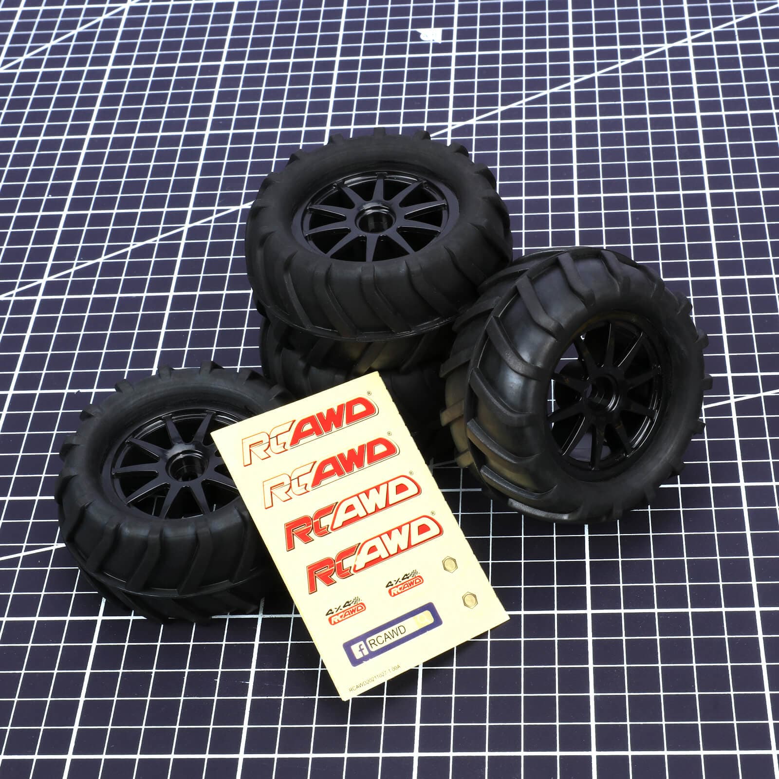 RCAWD Pre - glued 1/16 scale wheels and tires Herringbone Pattern GL - 003BL GL - 004BL - RCAWD